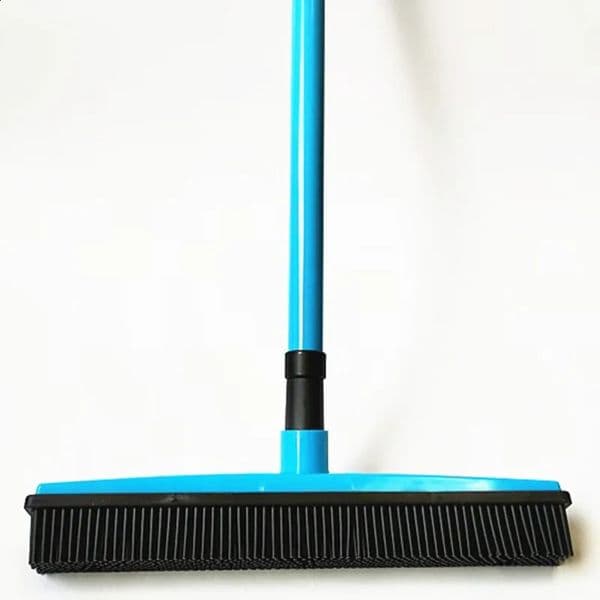 Rubber broom hair fluff removal device extendable bristles magic cleaning long push 240824