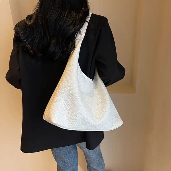 Women Soft Shoulder Bag Casual Woven Hobo Bag Large Capacity Leather Tote Handbag Braided Satchel Bag Commuting Bag 240827