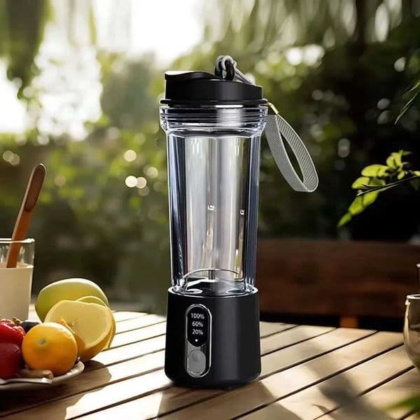 Portable blender electric fruit juice machine food blender bottle used for milkshakes smoothies 4000mAh whirlwind blades USB charging juice machine M240828