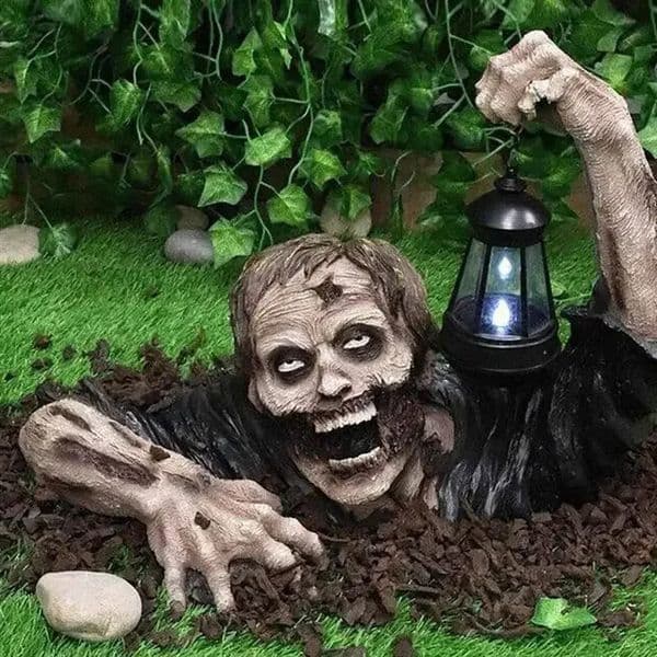1 piece of Halloween zombie crawling horror decoration horror LED light zombie handheld lantern outdoor digital light 240830