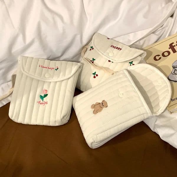 Cute sanitary napkins mens towels storage bag portable mini student tampons monthly 240829