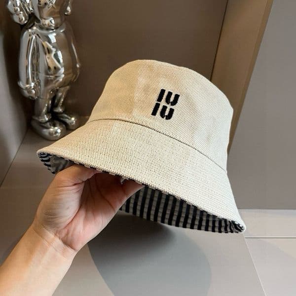 Luxury Bucket Designer Leather Hats for Women And Man Double sided wearing Fashion Zebra stripes outdoor Travel fisherman hat