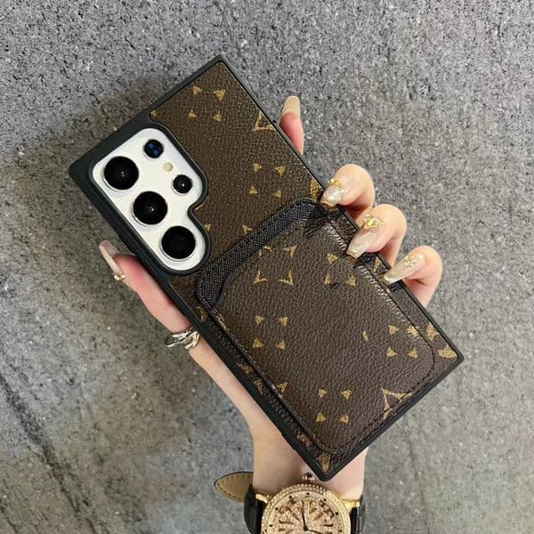 Beautiful Designer LU Phone Cases Samsung Galaxy S20 S21 S22 S23 S24 Hi Quality S25 S26 S27 S28 Plus Ultra Leather Cadr Slot Wallet Purse Case With Logo Box Woman Man WD