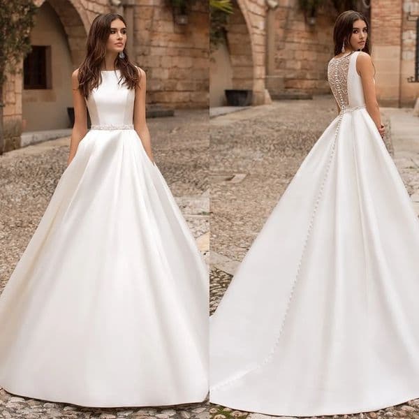 A Line Fashion Dresses for Bride Bateau Sleeveless Satin Wedding Dress Button Back Designer Bridal Gowns Sweep Train YD