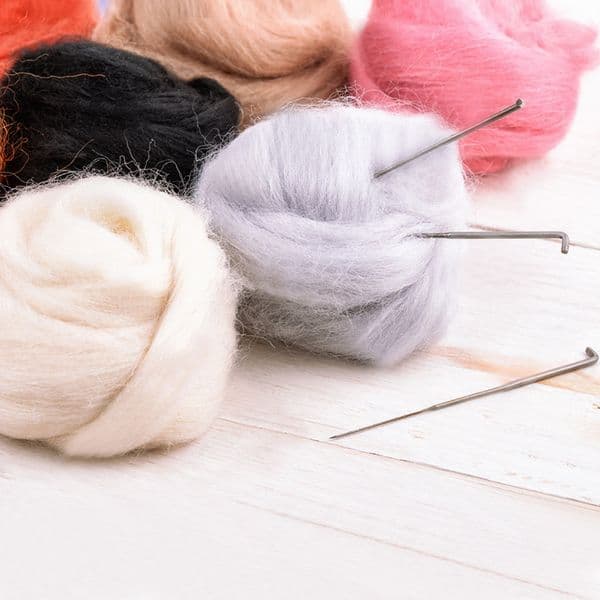 100g Yellow Color Wool Fibre Roving for Needle Felting Handcraft DIY Spinning Fiber Needlework Sewing Crafts Material