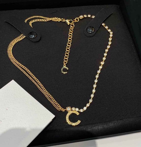 2025 Luxury quality charm pendant necklace with sparkly diamond in 18k gold plated have stamp box double layers PS3340B