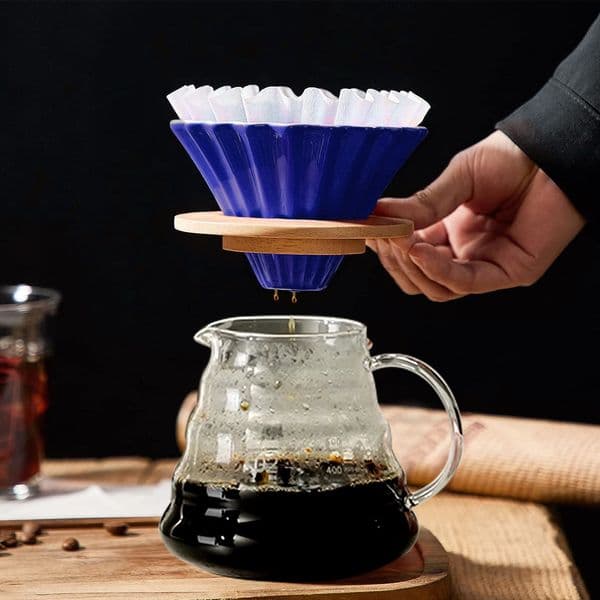Coffee Filter Cup Hydraulic Dripper Pour Over Origami Filter Cup Coffee Maker for 1-2 Cups Reusable Funnel Dripper Coffee Access