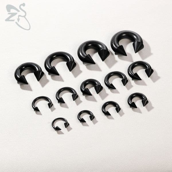 ZS 1PC Black Color Spike Horseshoe Ring Stainelss Steel Cone Large Gauge Piercing Barbell Septum Nose Ear Expander 2/4/6/8G
