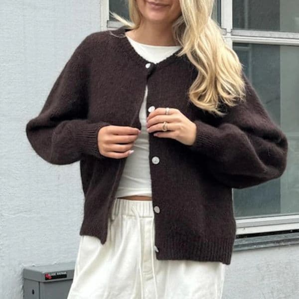 Y2K solid color soft knitted sweater top for womens casual basic cardigan long sleeved knitted jacket 241203