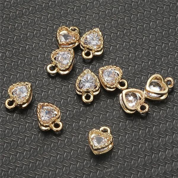 10PCSLots Shining Small Zircon Pendants Heart Crystal Charms for Jewelry DIY Making Accessories 241122