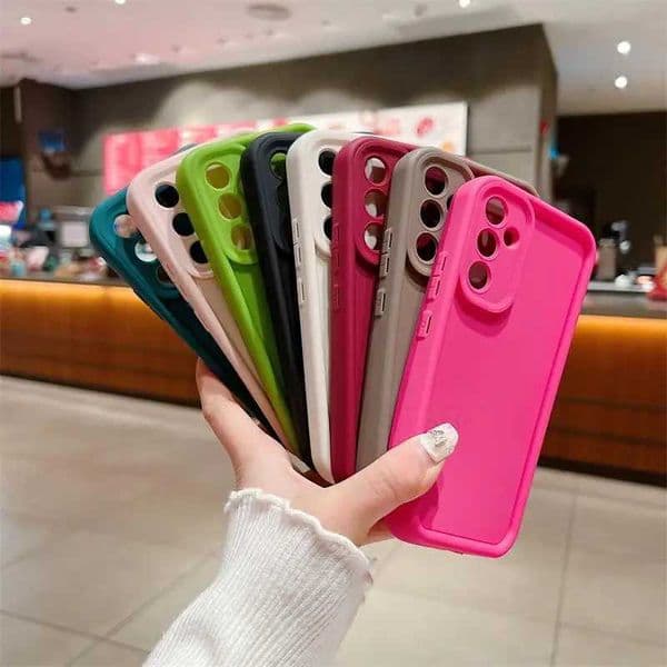 New Arrival S22 S21 S20 S23 Fe Ultra Plus matte silicone shell suitable for Galaxy A54 A34 A24 A04s A05s A15 4g 5g shockproof back cover Z241209