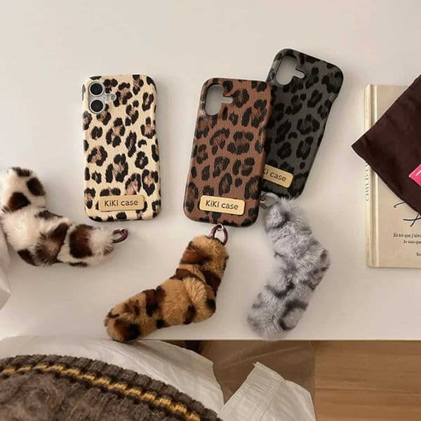 New Arrival Autumn Winter Personality Leopard Print Cute Plush Tail Pendant Series Cover Phone Case Suitable for iPhone 16 15 13 12 Pro Max Phone Case Z241209