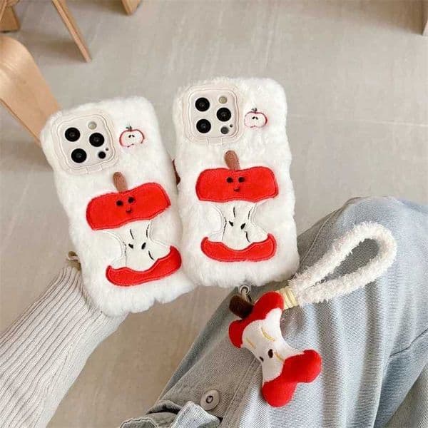 Plush plush toy soft back cover suitable for iPhone 16 15 14 13 Pro Max 14 Plus 15 Plus warm and cute cartoon pendant phone case M241209