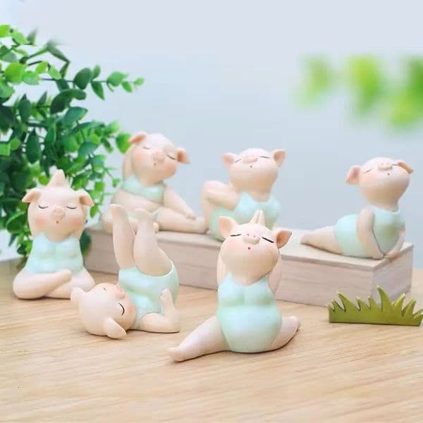 Mini Cute Pig Girl Yoga Posture Statue Piglet Resin Sculpture Decoration Ornament Home Office Store Desk Gift Party Decor 241212
