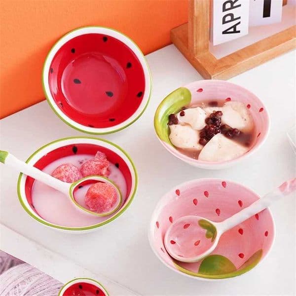 Lovely Strawberry Watermelon Shaped Bowl Spoon Ceramic Cereal Spoons Ramen Soup Spoons Fruit Pattern Serving Bowl SpoonXJ241214