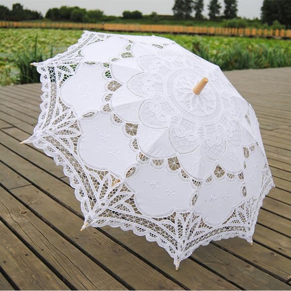 Lace Umbrella Parasol Vintage Wedding Bridal Umbrella Photo Lady Costume Decoration Wooden Handle W0395