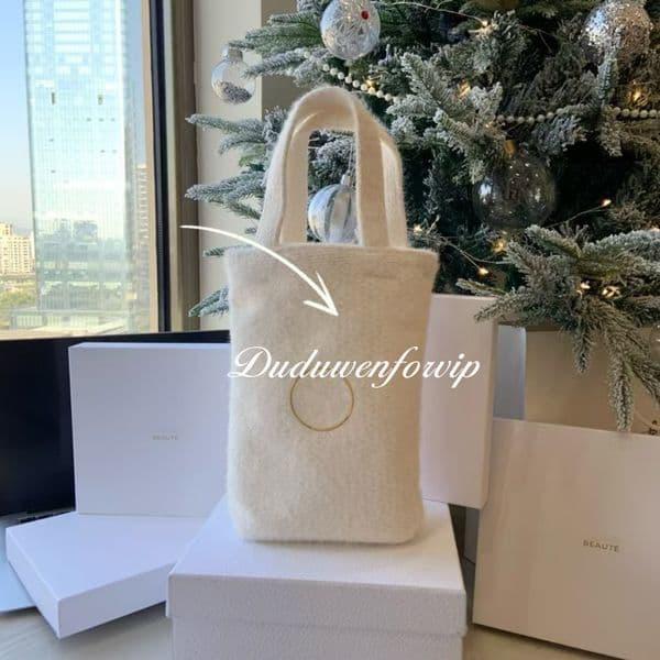 Storage Bag 24X20.5X6CM Beaute Organization C Classic Fur Tote Gift Bag Fashion Printing Custom packing