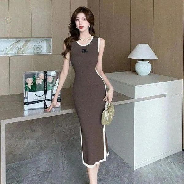 New 2025 Woman Clothing Casual Dresses Long sleeved Summer Womens Dress Camisole Skirt Outwear Slim Style With Budge Designer Lady Sexy Dresses
