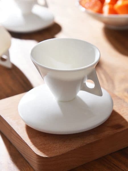 Simple Ceramic Coffee Cup Saucer White Bone China Dessert Milk Mug English Espresso Hand Brewed Coffee Cup Delicate Couple Mug 241223
