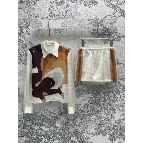 24ss designer tracksuit women brand women's clothing summer Two piece set fashion letter logo ladies long sleeved shirt girl shorts Jun 29