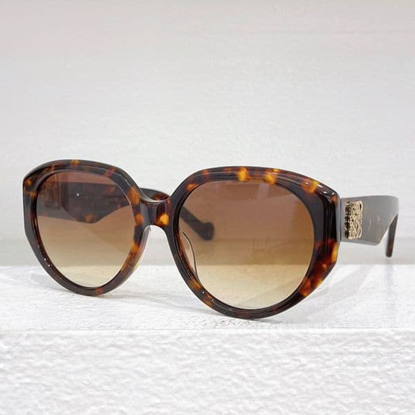 Popular Mens Womens Sunglasses LW40102 Designer Fashionable Summer Goggles Leisure Style UV Resistant CR39 Womens Oval Acetate Fiber Full Frame Glasses