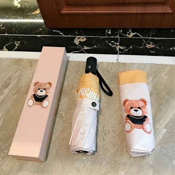 designer folding waterproof umbrella for girls, automatic travel umbrella, cute bear head