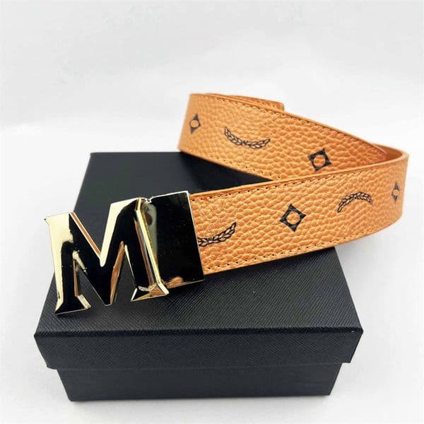M Classic Designer Belt Buckle Luxury Genuine Leather Women Belt Fashion Designer Women Men Double Letters Large Gold and Silver High Quality Women Belt