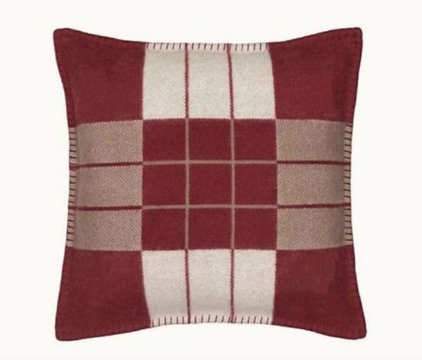 2026 Luxury Designer Fashion Vintage Fleece Pillowcase Letter H Brand European Pillow Cover Covers Wool Throw Pillowcases Cushion Blanket Home Decor Expenses 05
