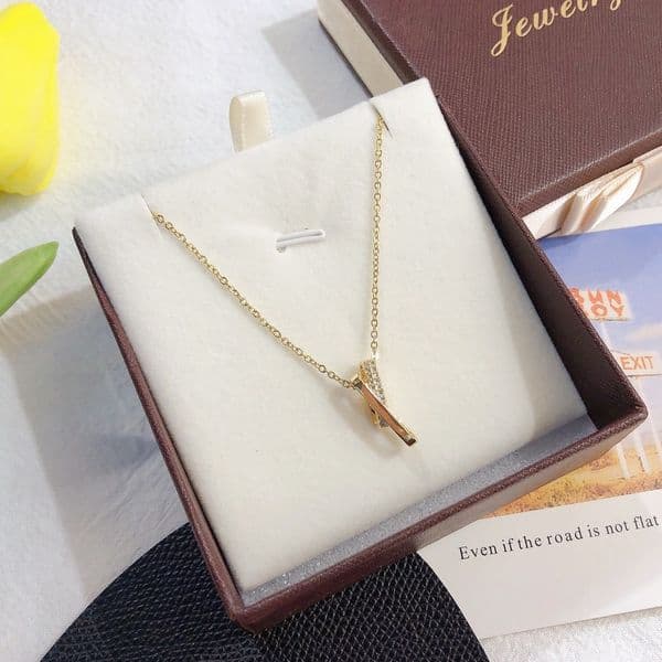 Charm Pendant Designer Crystal Necklace Necklaces Men Womens Gold Plated Stainless Steel Collarbone Chain Wedding Jewelry Gifts Wholesale