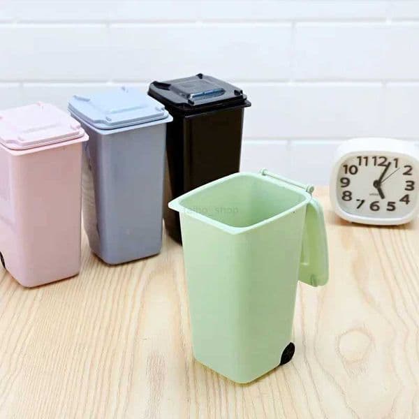 Mini Desktop Trash Can 4color Garbage Storage Box Living Room Coffee Table with Cover Small Paper Basket Plastic Garbage BagBk0240726