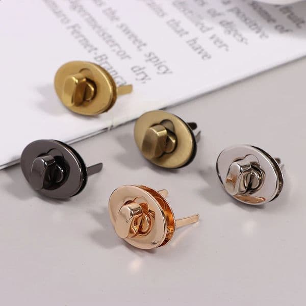1Pc Metal Oval Twist Lock Durable Clasp Turn Lock For DIY Handbag Bag Purse Luggage Hardware Closure Bag Parts Accessories 240729