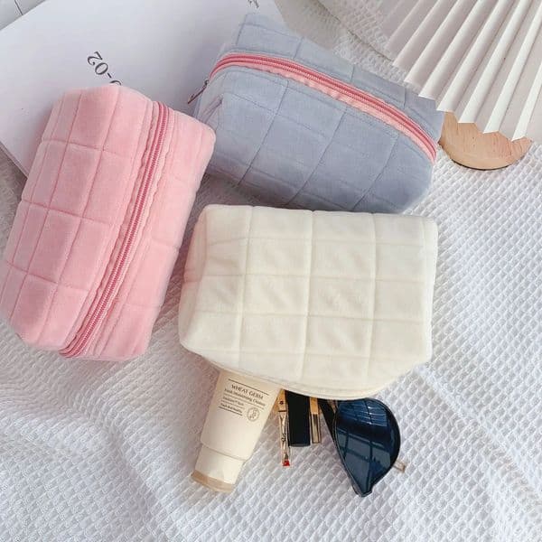 1Pc Cute Fur Makeup Bag for Women Zipper Large Solid Color Cosmetic Bag Travel Make Up Toiletry Bag Washing Pouch Drop 240730
