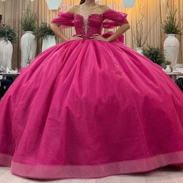 Rose Red Sparkly Princess Quinceanera Dresses Off Shoulder Beads Crystal Bow Corset Gillter Vestido de 15 quinceanera Sweet 16 Gown