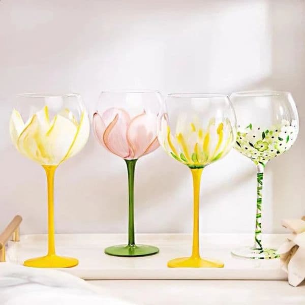 1 Piece Hand Painted Glass Goblet Cup Creative Red Wine Glasses Cup Flower Painted Stemware for Wedding Party Events 240729
