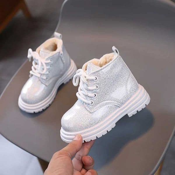 Childrens ankle boots autumn new girls and boys anti slip boots outdoor winter fashionable short boots childrens shoes M241102