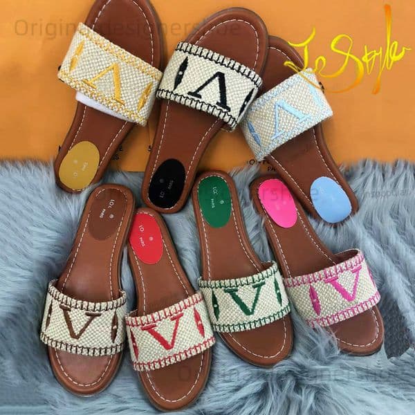 Slippers Designer Sandals Slides Revival Flat Mule Women Embroidered Slippers Luxury Brand 1854 Vintage Shoes Louiso Pairs Summer Beach Vacation Comforts Size EUR