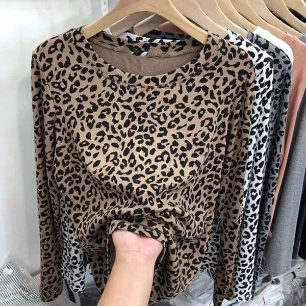 Trend Long Sleeve T Shirts Womens Spring Autumn Leopard Print Oneck Slim Allmatch Vintage Tops Fashion Casual Clothing 241108