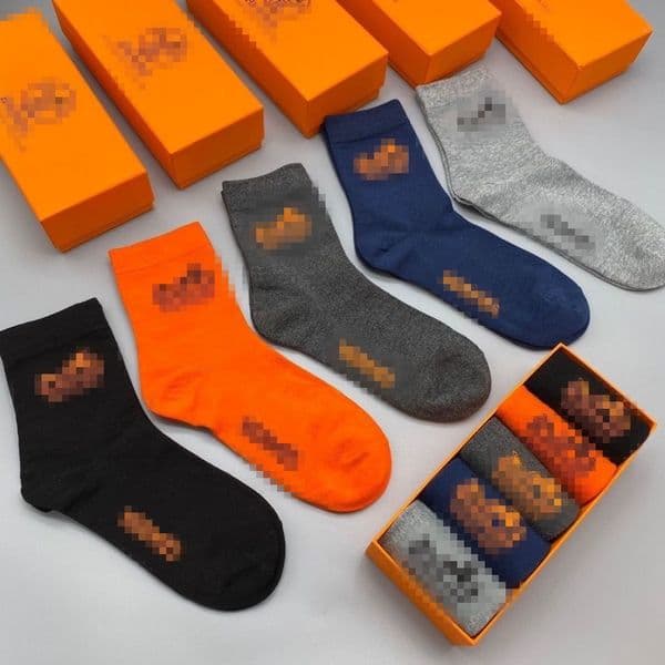 Five pairs of boxed socks socks high-end gift box gift fashion cotton socks men's women's socks mid-tube stockings