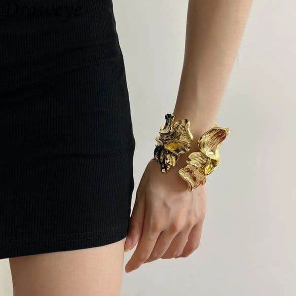 Draweye Flowers Bracelet Womens Hip Hop Punk Style Retro Ins Fashion Jewelry Bracelet Exaggerated Pulseras MUJI 241108