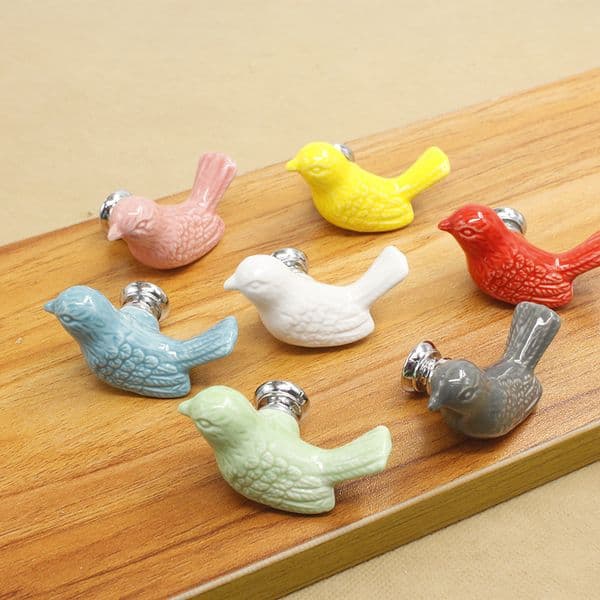Good family factory ceramic handle European modern pigeon cartoon children's cabinet drawer white single hole handle
