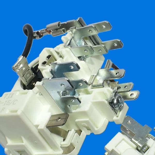 Compressor PTC Starter QP3-15/C Universal Relay Overload Protector for Frestec Refrigerator-freezer Replacement