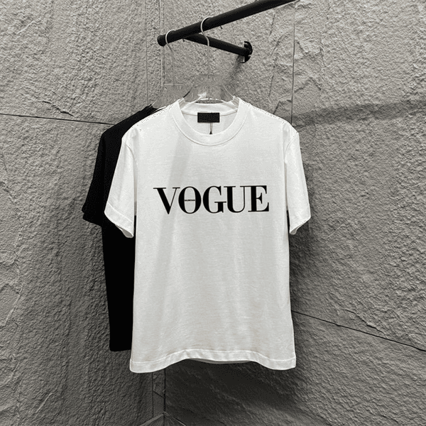Hip-Hop Street T Shirt Runway Summer Style Printed Short Sleeved Shirt High Quality Customized Women's Men's Tshirt Sportswear Clothing H87s