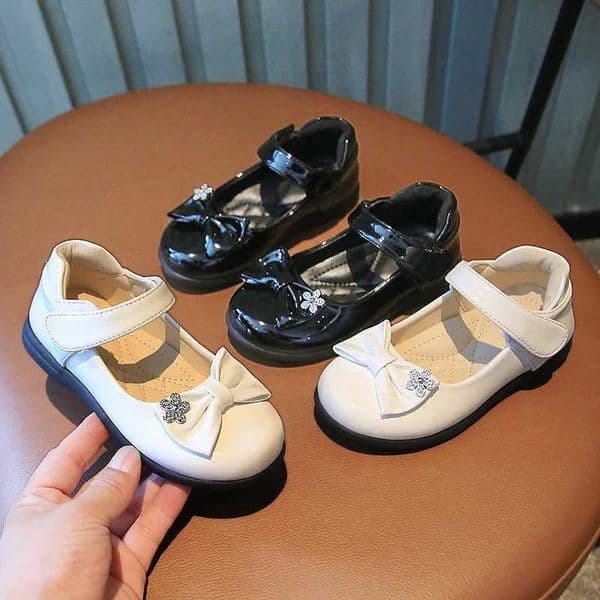Glossy Kids Leather Shoes Simple Shallow Performance Shoes Black Bow with Crystal Flower Child Moccasin Shoes for Girls CasualL260513NRW39SKR