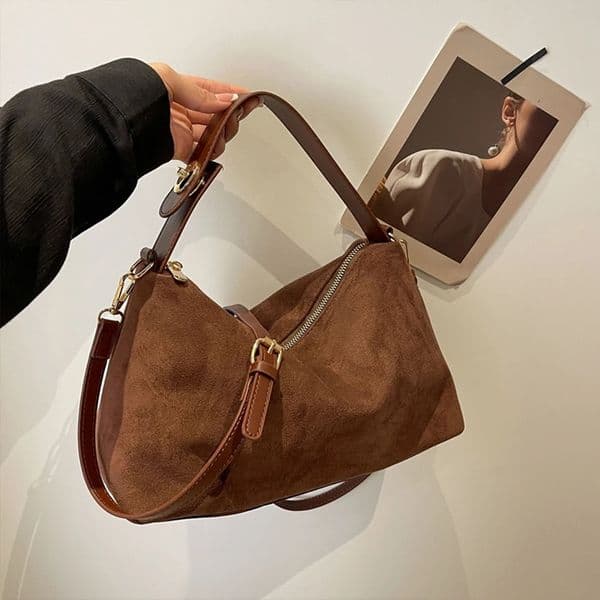 Women Suede Shoulder Bag Adjustable Strap Crossbody Bag With Inner Pocket Satchel Purse Zipper Hand bags Casual Bag 241114