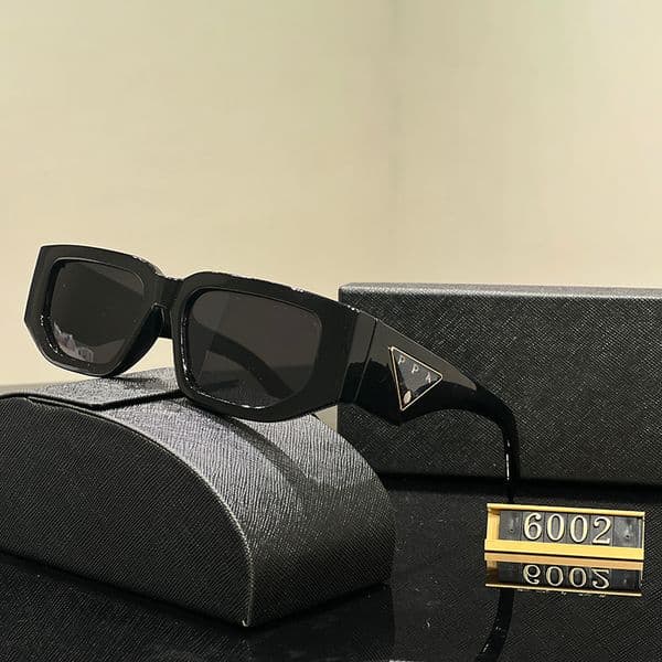 Designer Women Sunglasses Luxury Sunglasses Full frame Eyeglasses 10A 5 Color Option