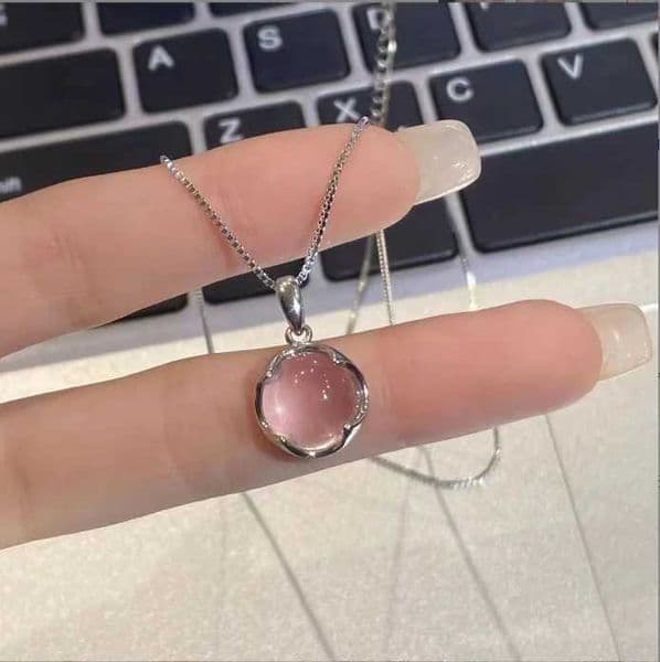 Classic Charm Geometric Round Carat Diamond Pendant Necklace Womens Luxury Gold Stainless Steel Necklace Bridal Jewelry W241116
