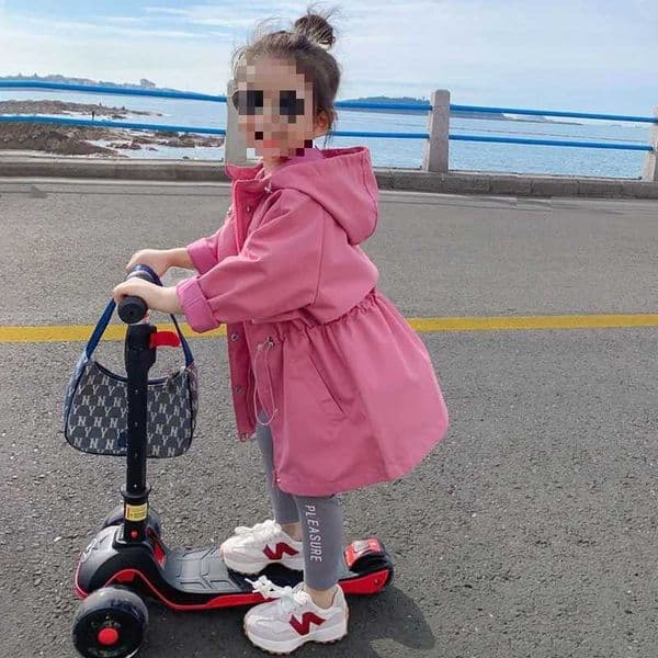 Trench Girls Spring/Summer New Korean Windproof Jacket Baby Childrens Clothing Exterior Geotechnical Fashion Charming Cotton M241116