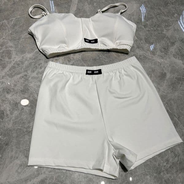 2024 Designers Women's Swimwear summer New swimsuit black white SML tank top maillot de bain bathing suit bikini vest ladies cc top beach bathing suits swim suit sexy