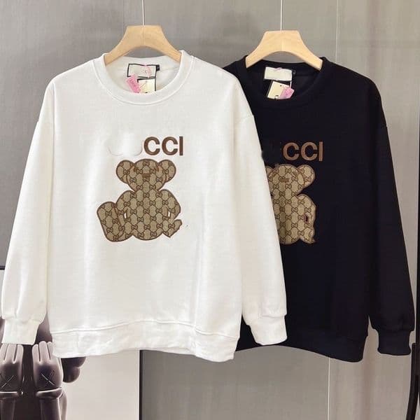 Paris fashion designer trend hoodie Bear print hoodie casual round neck long sleeve casual top High quality hoodie
