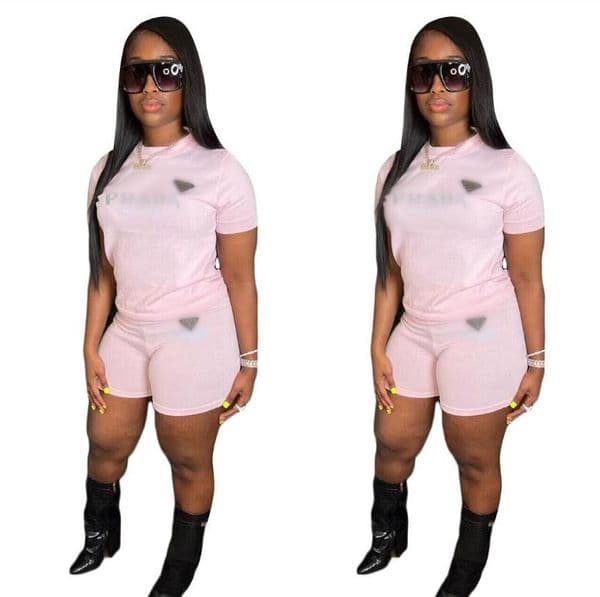Summer new Womenss designer Tracksuits short sleeve T-shirt shorts two-piece set Hot diamond printed pink shorts set home outdoor clothing for women